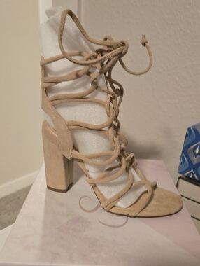 Lace-Up Block Heel Sandals - Beige